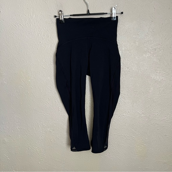 Lululemon Train Times Crop Leggings in Black 2 - Picture 2 of 8